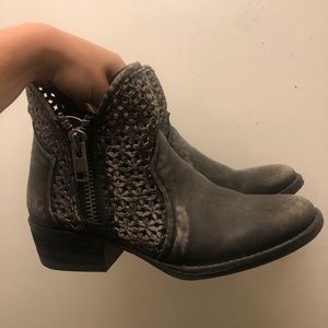 Circle G Cowboy Booties